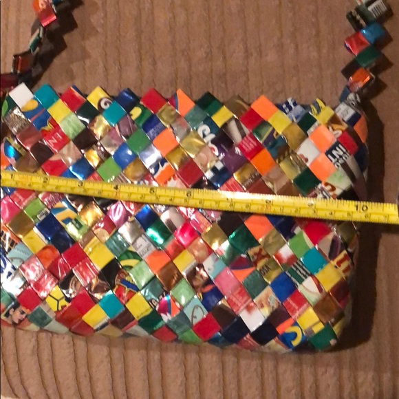 Candy wrapper handbag - Picture 5 of 7